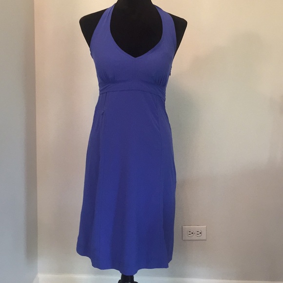 Athleta Dresses & Skirts - Athleta Blue Pack Everywhere Halter Dress